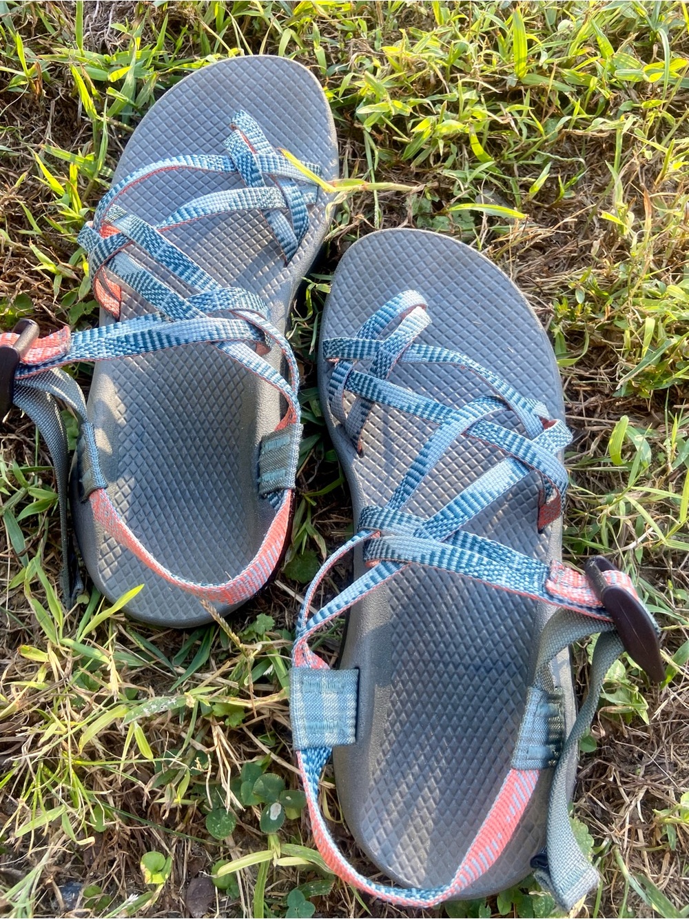 🩵🧡🩴CHACO WOMEN’S SIZE 9 Z/CLOUD X2 TEAL & ORANGE STRAPPY SANDALS🩴🧡🩵